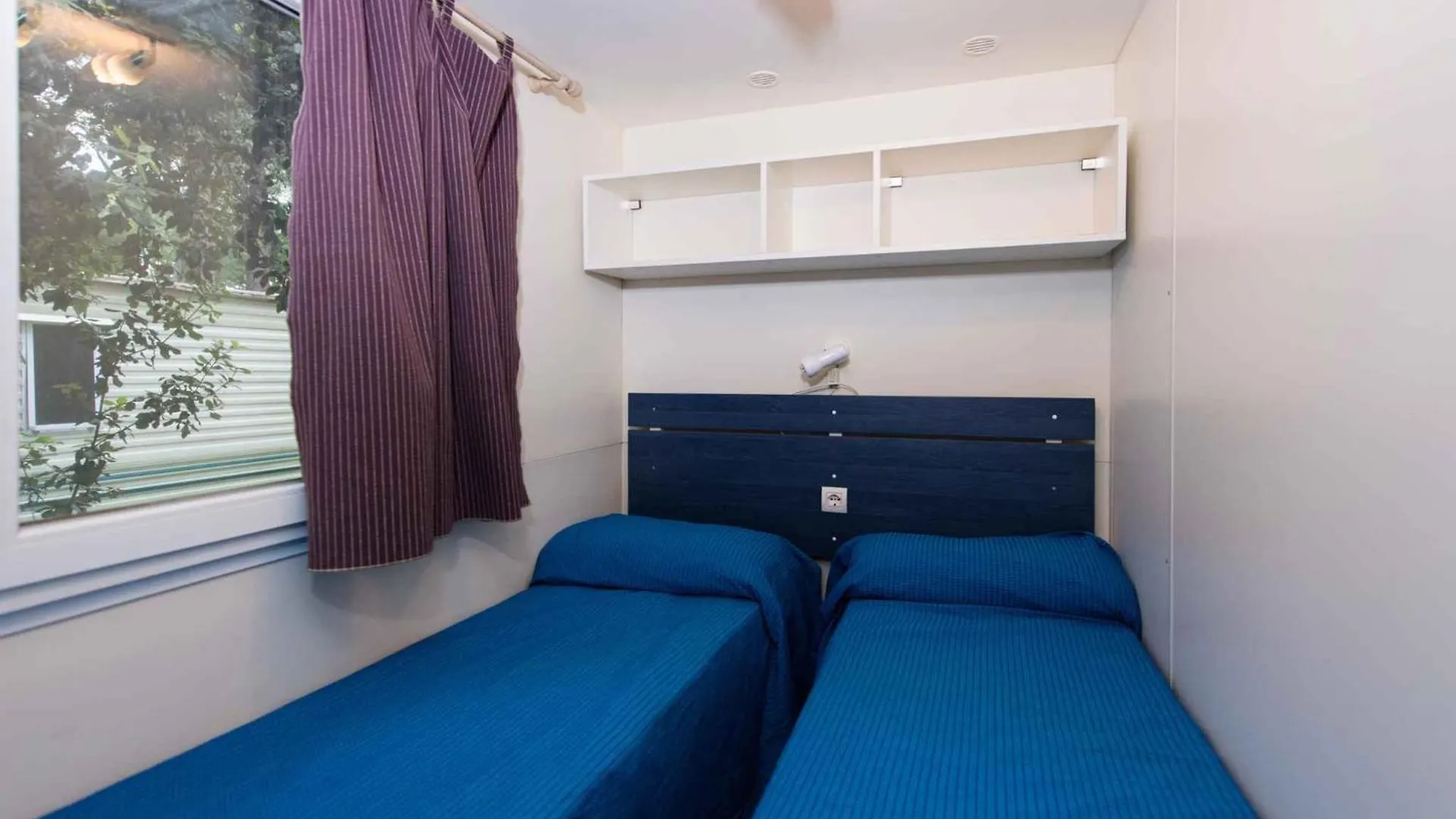 Mobilehomes In Lido Di Spina 21307 0*,  Italy
